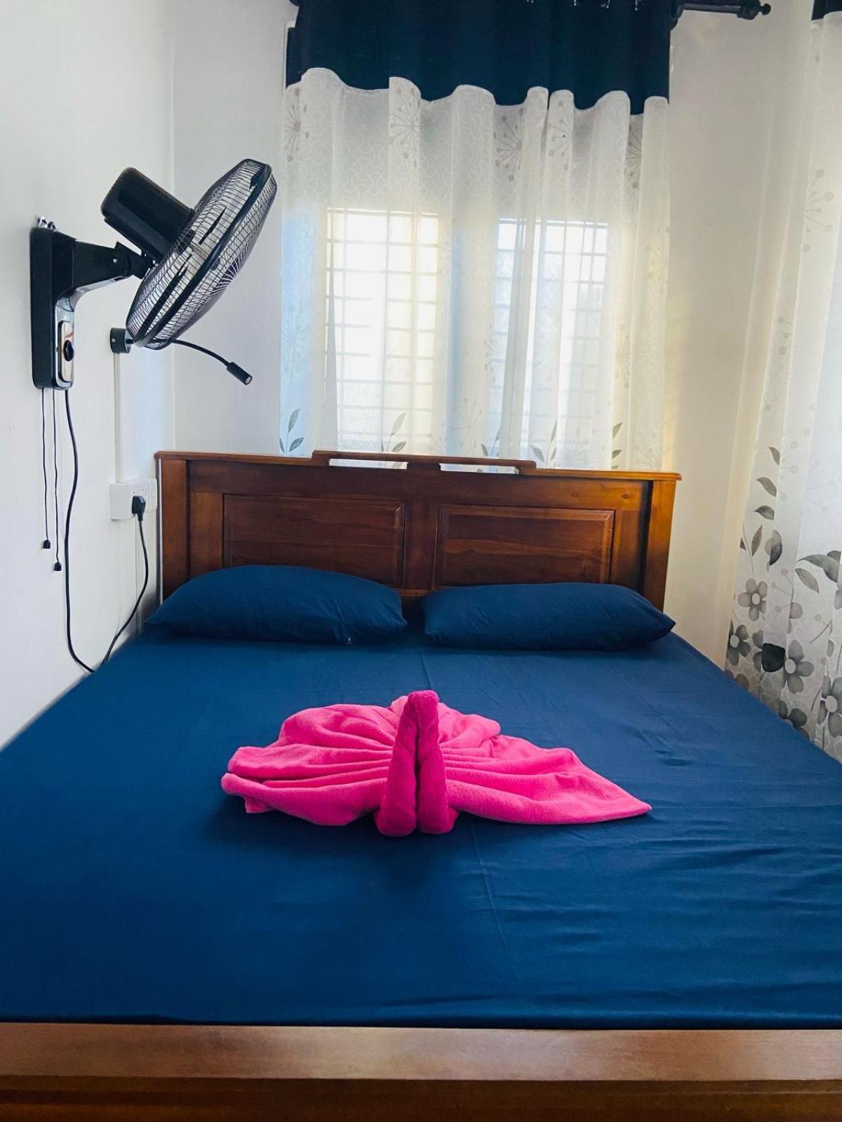 Hiricurry Hostel & Restaurant Dikwella Sur Habitación foto